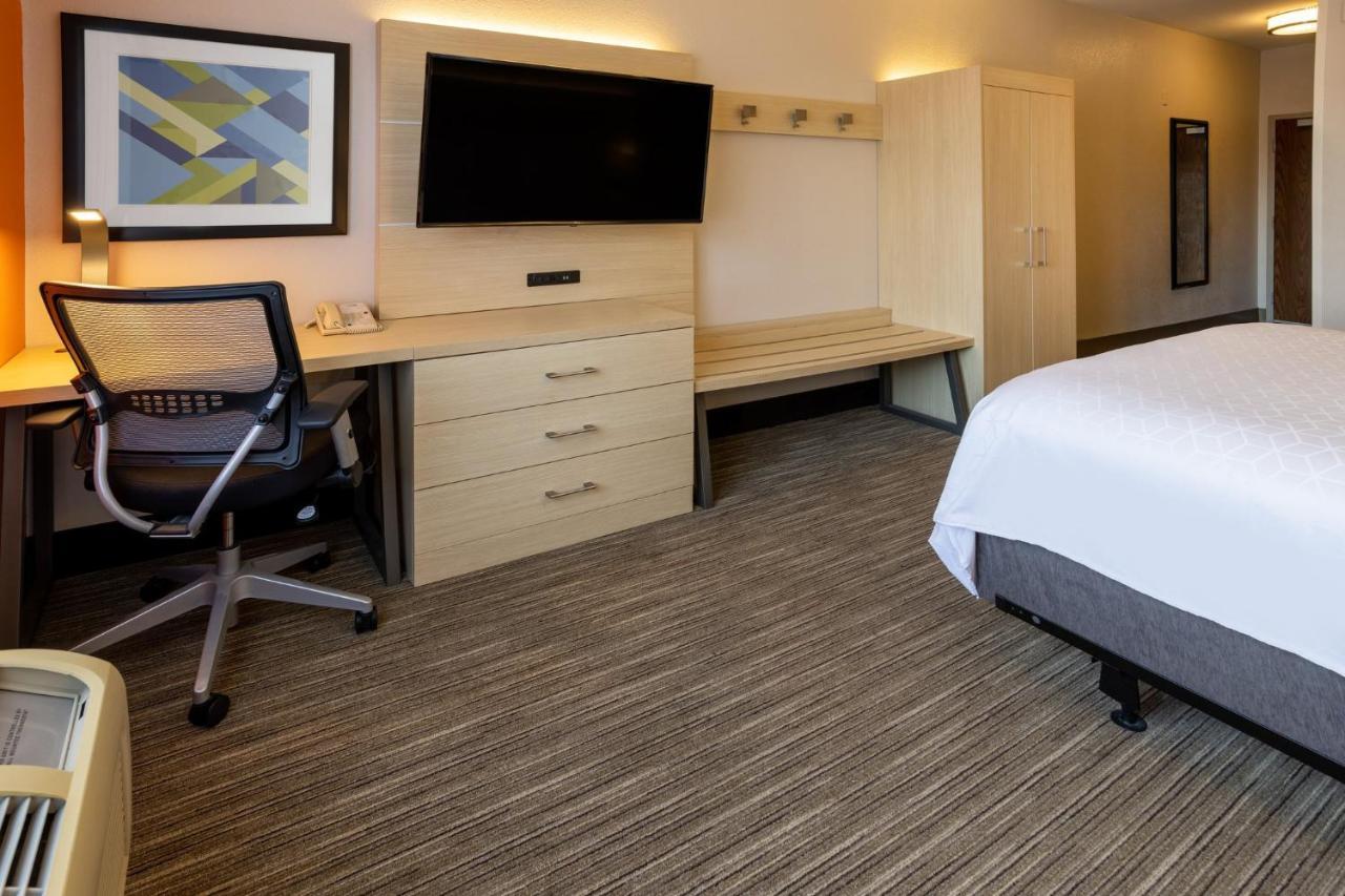 Holiday Inn Express Hotel & Suites Salisbury - Delmar By Ihg Zewnętrze zdjęcie