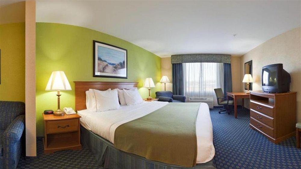 Holiday Inn Express Hotel & Suites Salisbury - Delmar By Ihg Zewnętrze zdjęcie